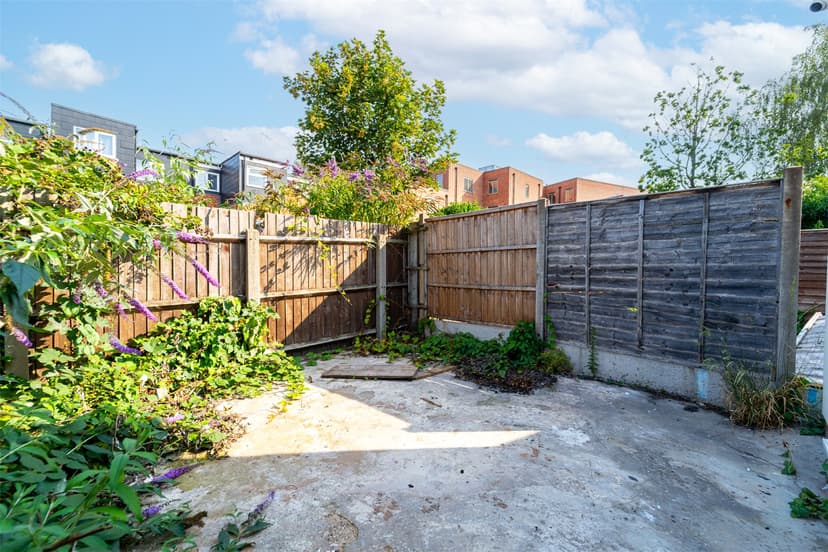 6, Luton Road - Image 15