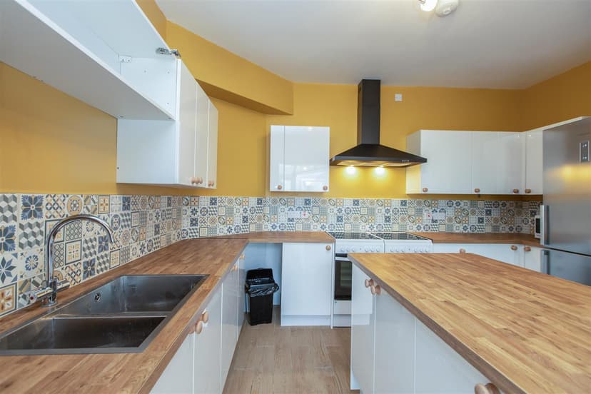 92, Bournbrook Road - Image 15