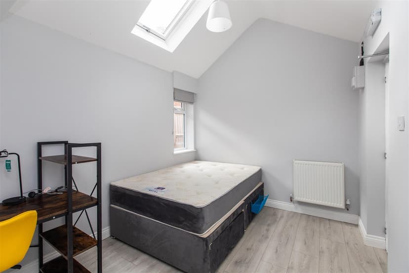 92, Bournbrook Road - Image 11