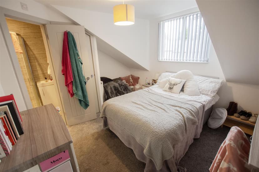 59, Teignmouth Road - Image 5