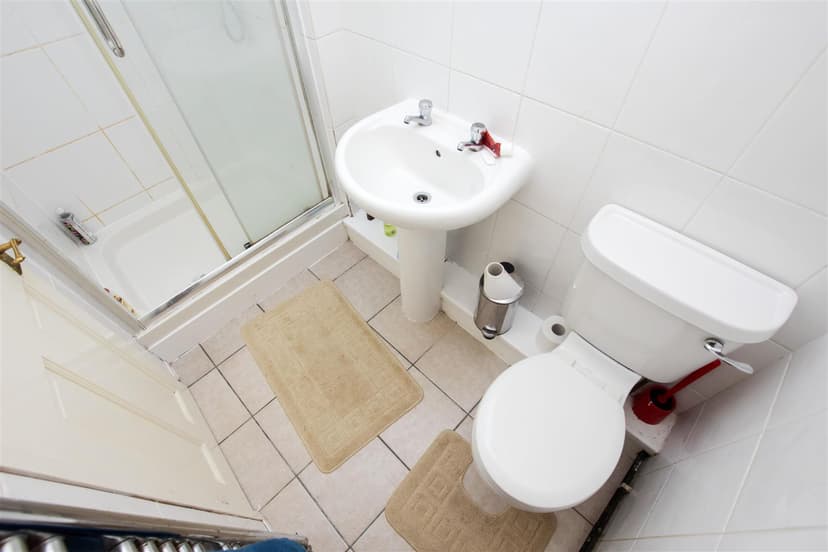 134, Raddlebarn Road - Image 3