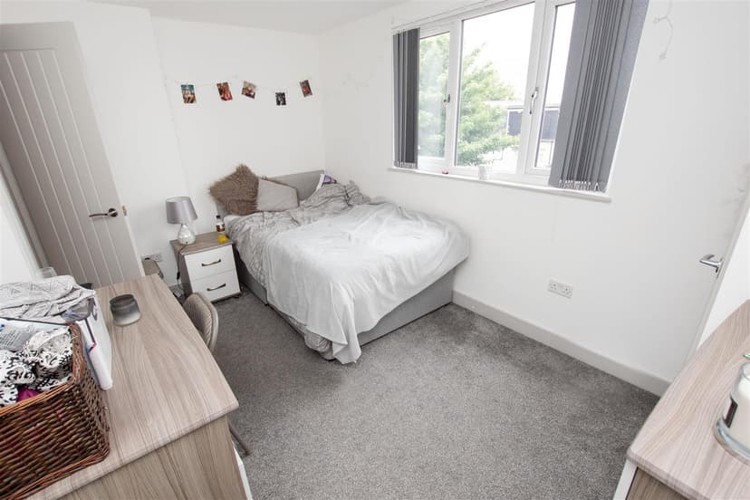 68, Exeter Road - Image 10