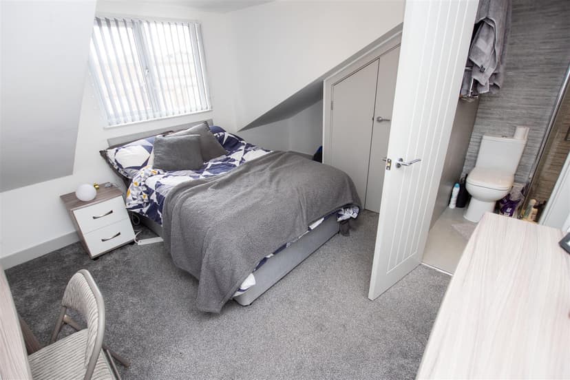 68, Exeter Road - Image 7