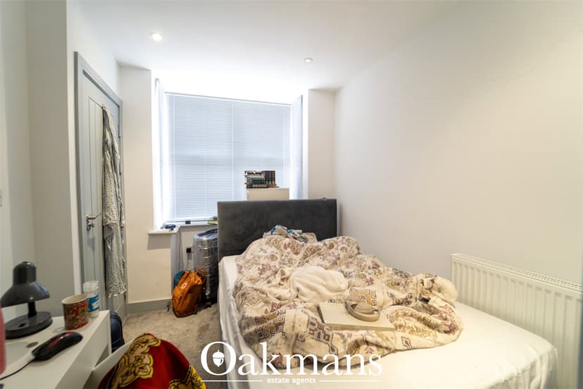 24, North Road - Image 20