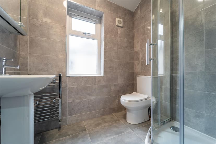 45, Ribblesdale Road - Image 4