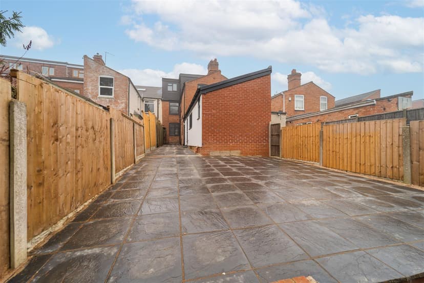 45, Ribblesdale Road - Image 1