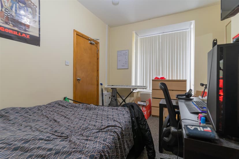 40, Tiverton Road - Image 13