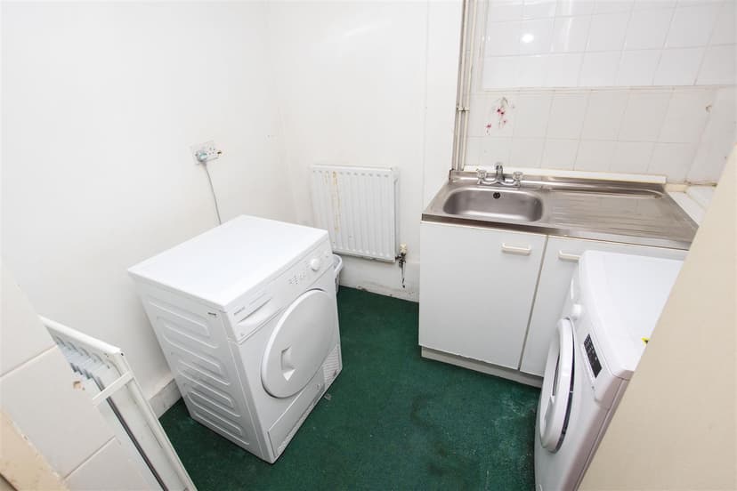 17, Quinton Road - Image 9