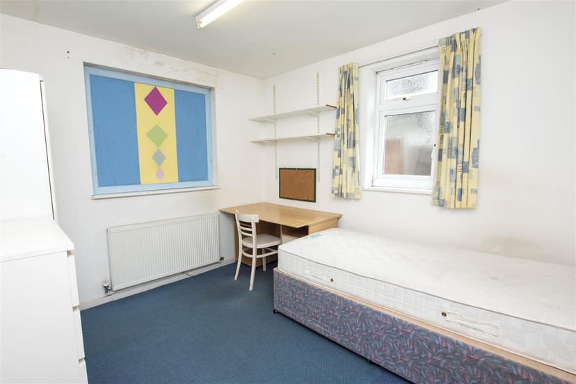 17, Quinton Road - Image 5