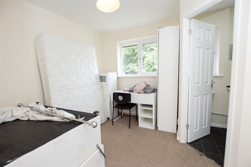 126, Heeley Road - Image 8