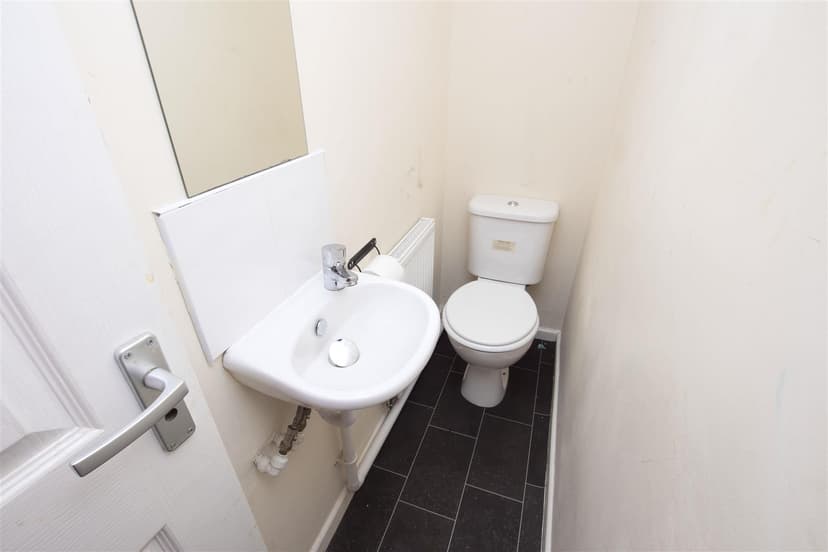 126, Heeley Road - Image 3