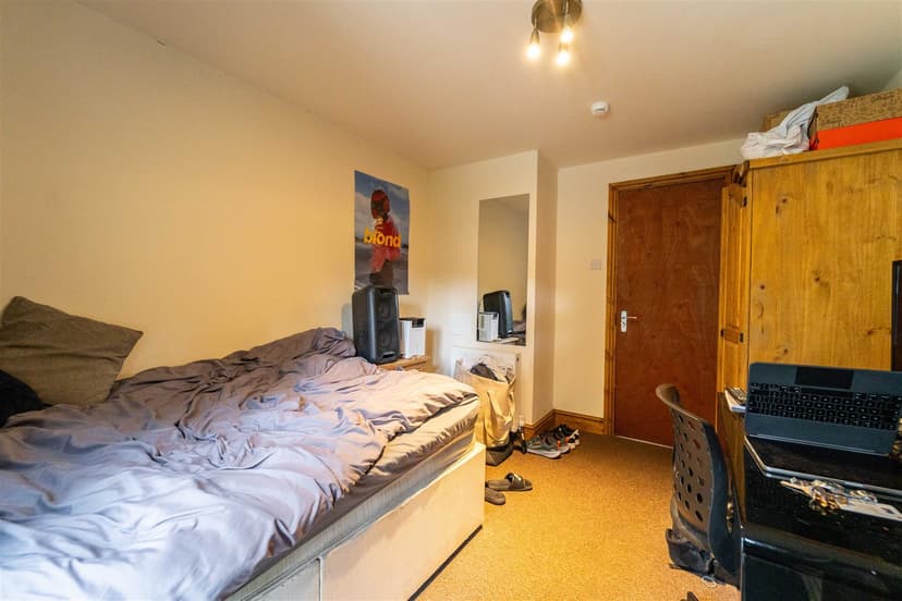 293, Tiverton Road - Image 12