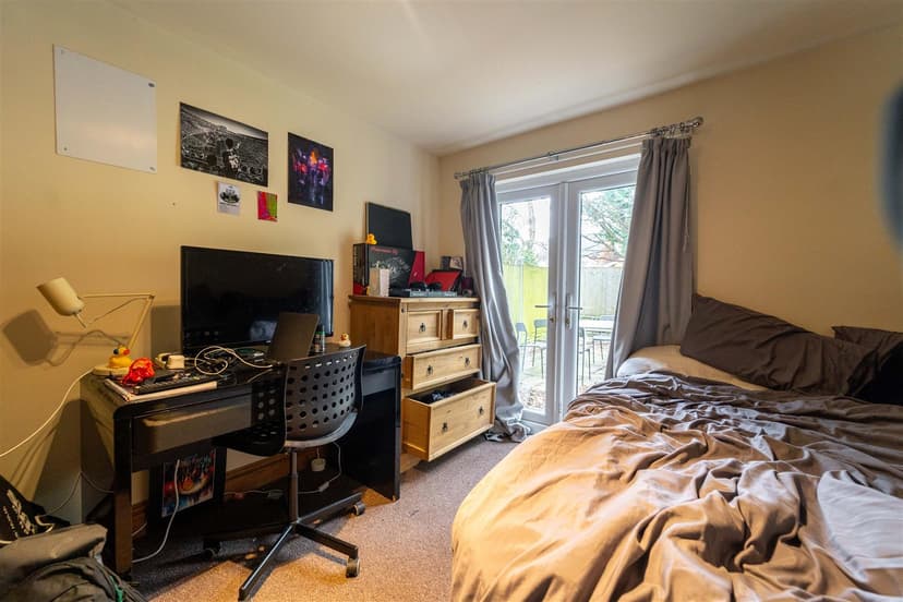 293, Tiverton Road - Image 11