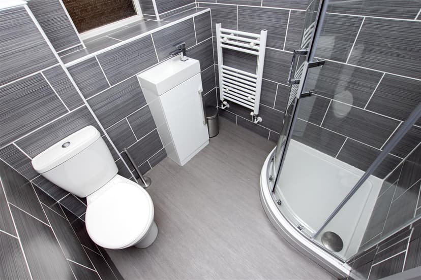 116, Heeley Road - Image 3