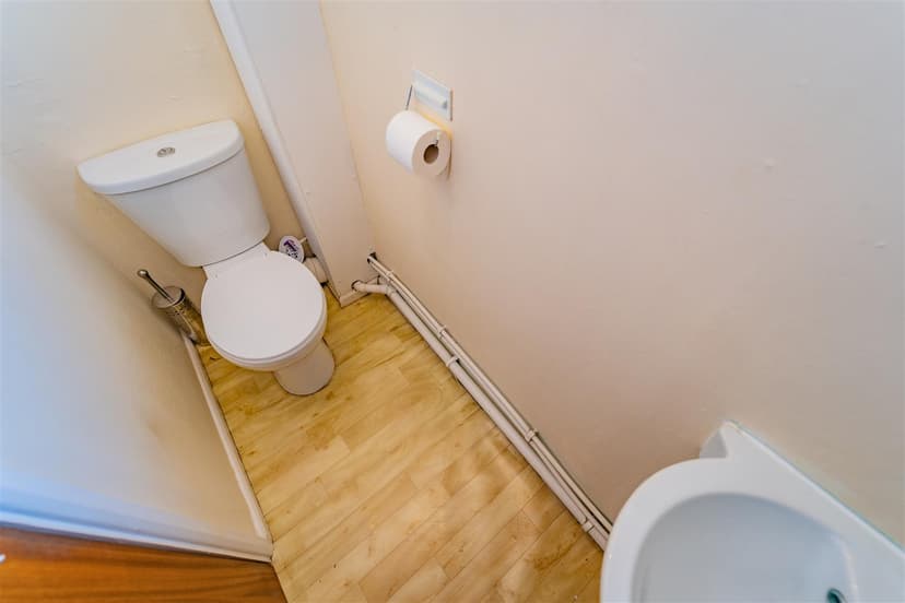 16, Varden Croft - Image 4