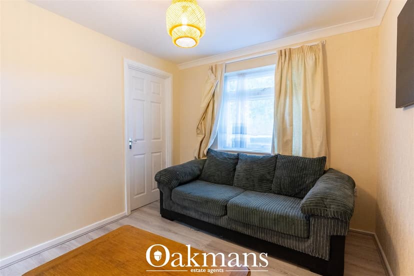 88, Leasow Drive - Image 12