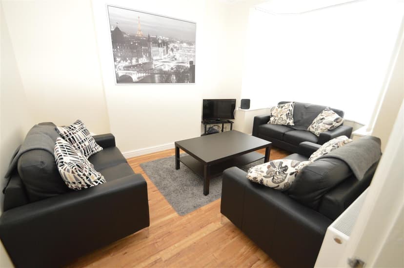 46, Umberslade Road - Image 9