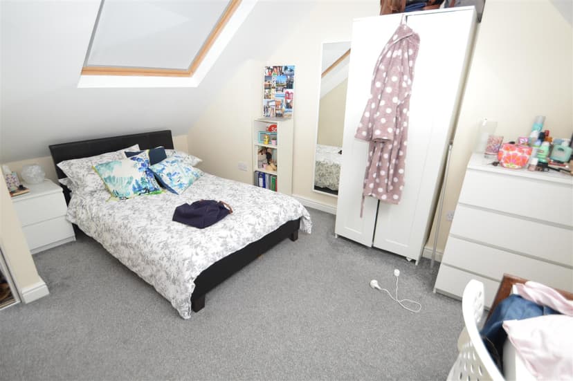 46, Umberslade Road - Image 7