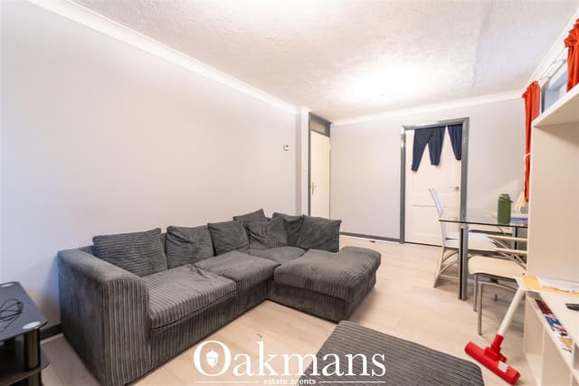 Flat 3, Appleton Court, Gilldown Place - Image 7