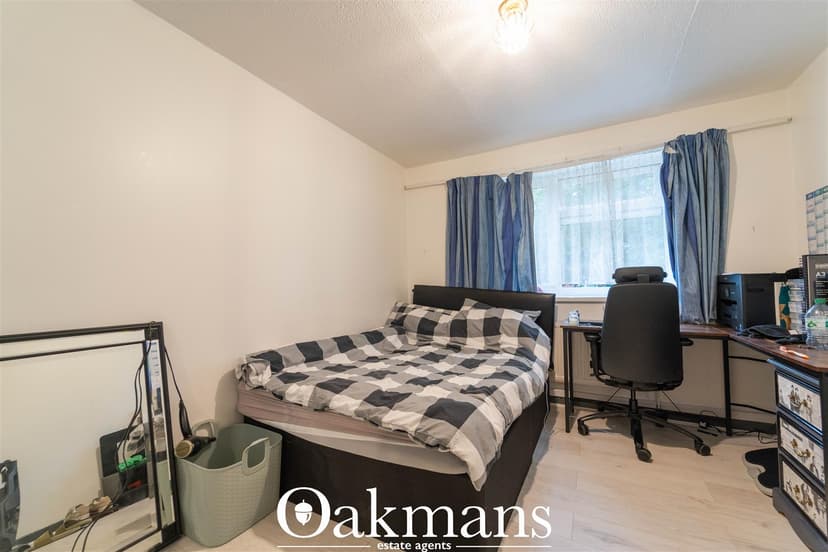 Flat 3, Appleton Court, Gilldown Place - Image 3