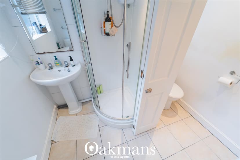 105, Tiverton Road - Image 3
