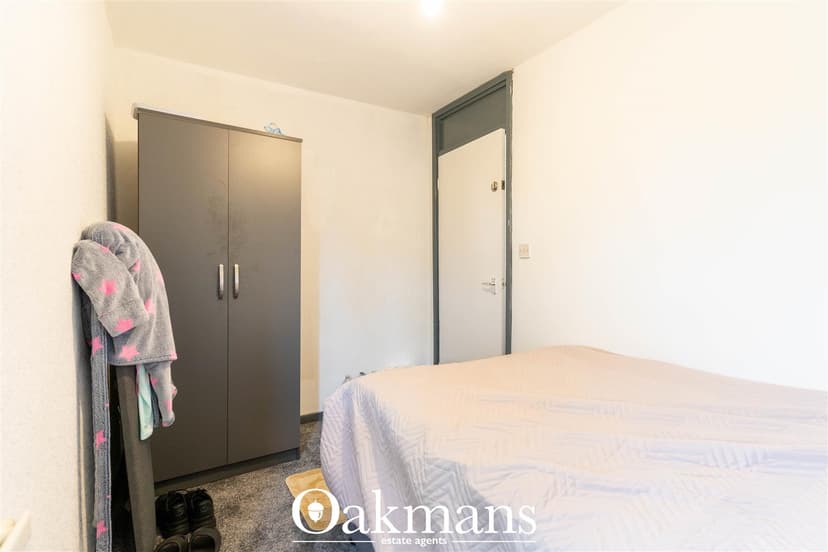 3, Beeston Close - Image 6