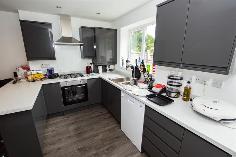 36, Quinton Road - Image 7