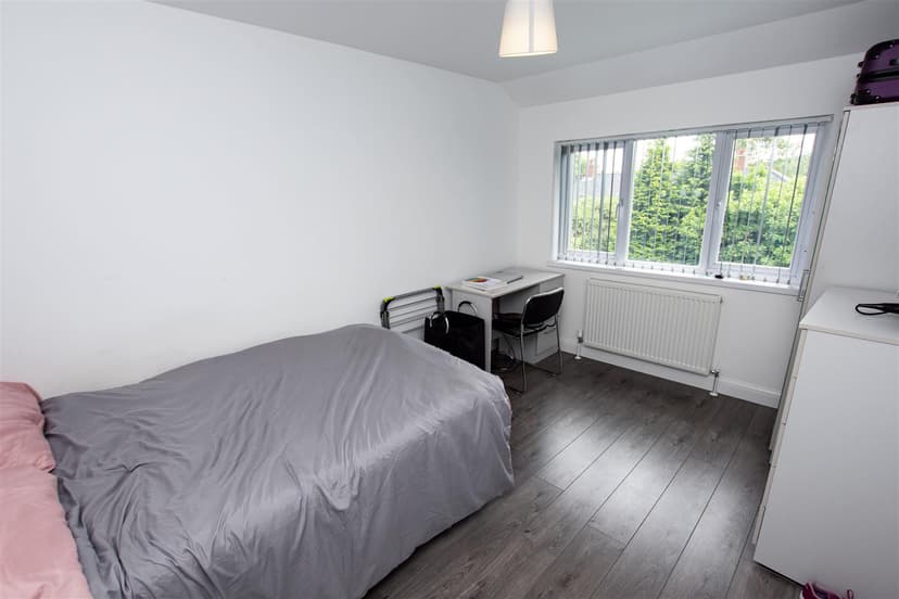 36, Quinton Road - Image 6