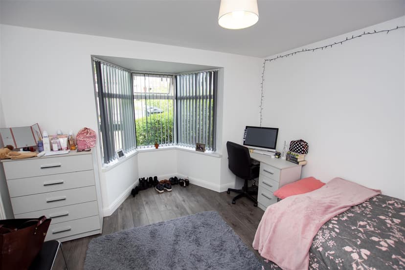 36, Quinton Road - Image 3