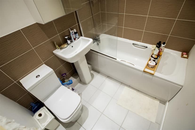 138, Weoley Park Road - Image 3