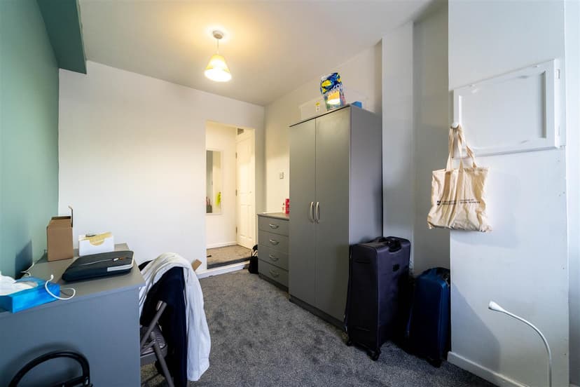 9, Wellman Croft - Image 25