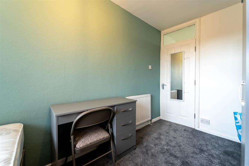 9, Wellman Croft - Image 18