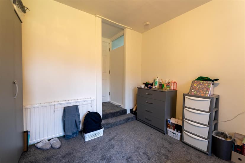 9, Wellman Croft - Image 10