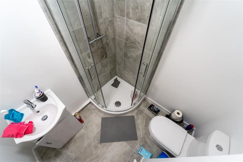 9, Wellman Croft - Image 9