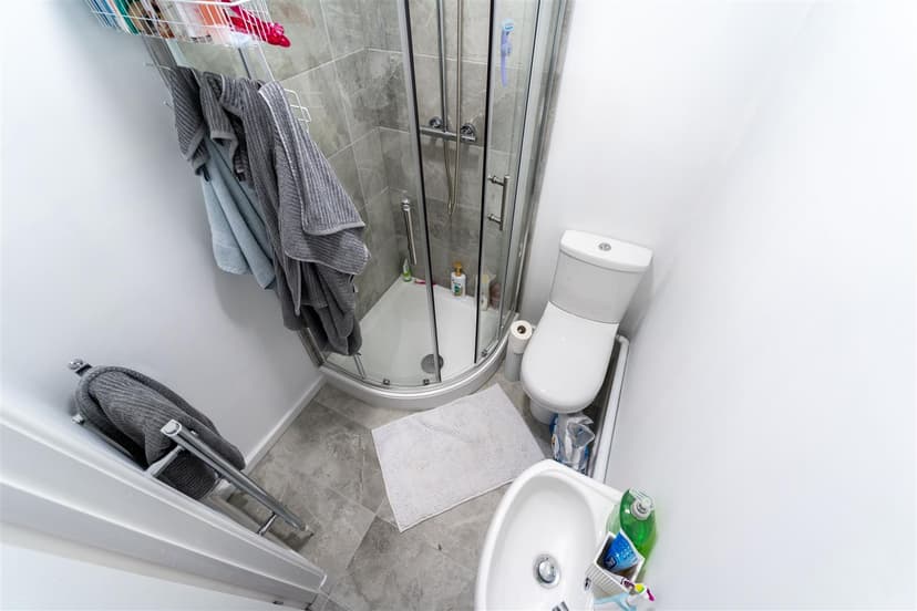 9, Wellman Croft - Image 6