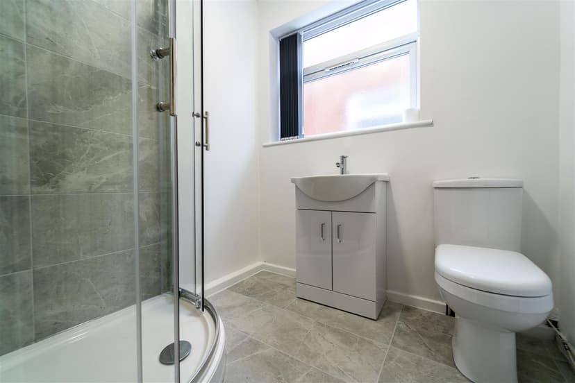 9, Wellman Croft - Image 5