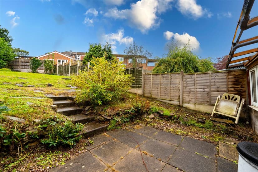 9, Wellman Croft - Image 3