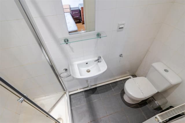 564a, Bristol Road - Image 3