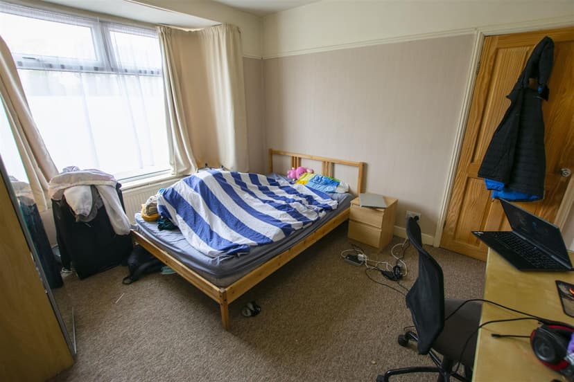 21, Gibbins Road - Image 7