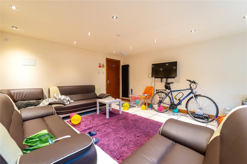 108, Teignmouth Road - Image 14