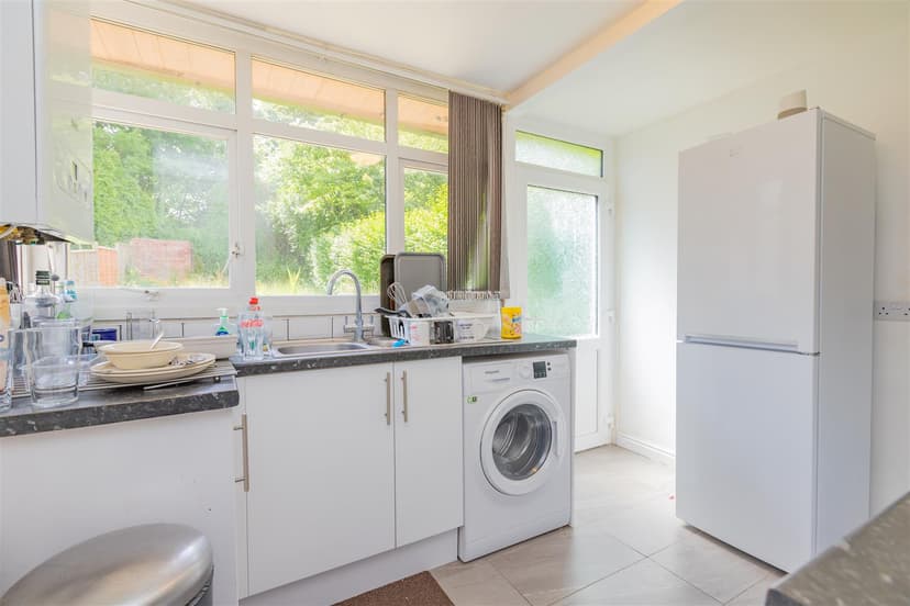 45, Reservoir Road - Image 10