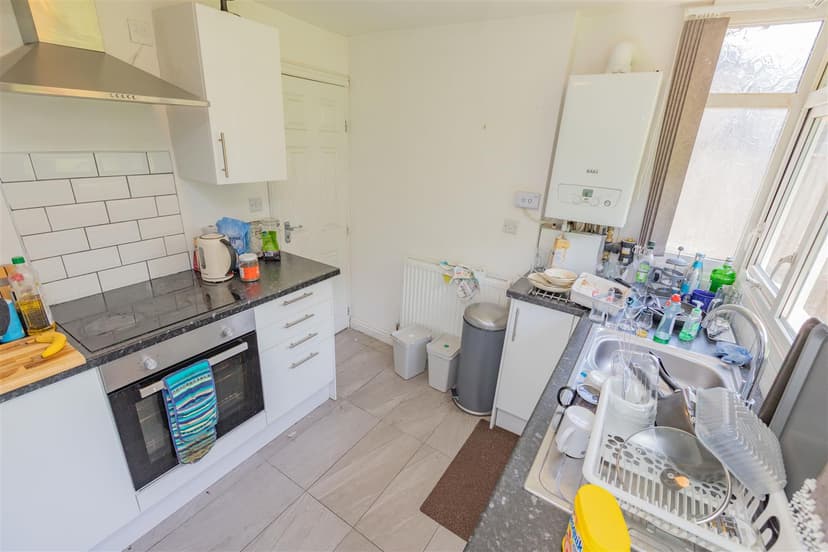 45, Reservoir Road - Image 9