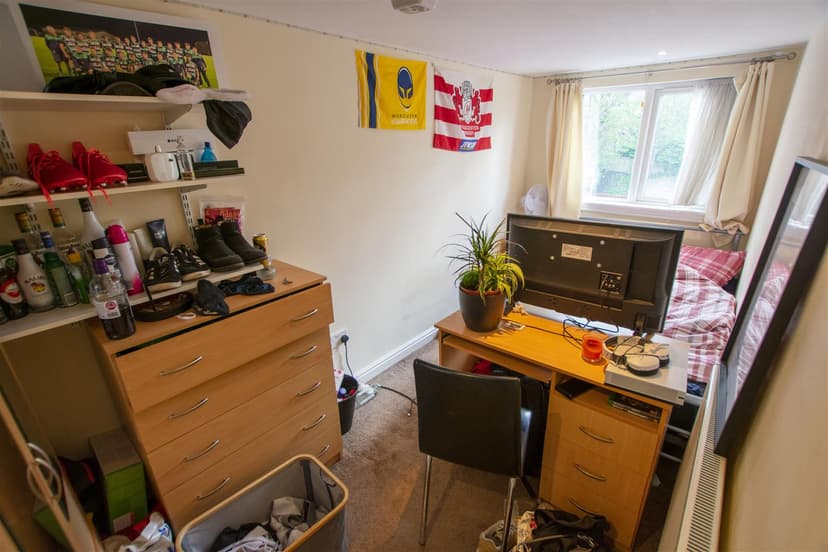 226, Heeley Road - Image 9