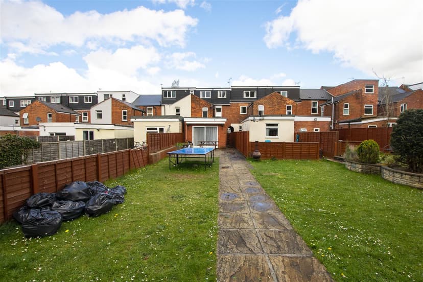 226, Heeley Road - Image 6