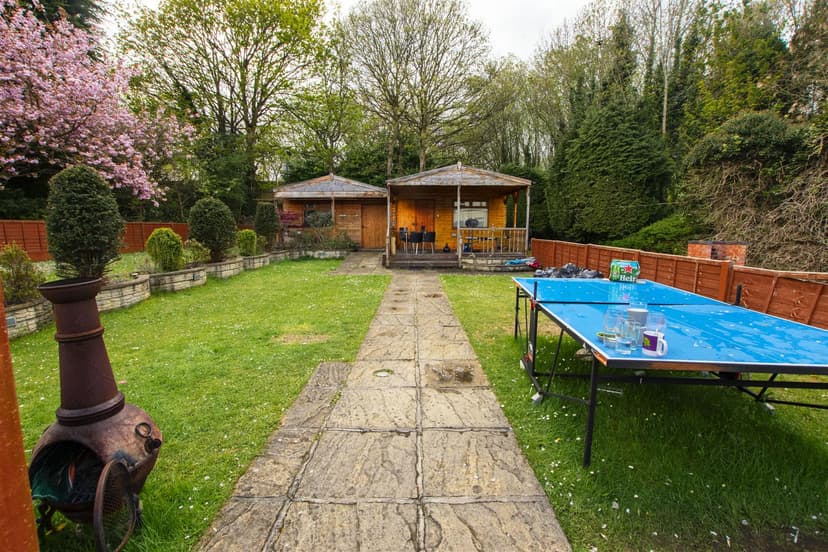 226, Heeley Road - Image 5