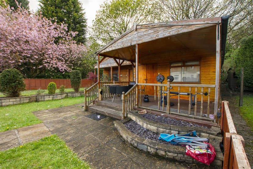 226, Heeley Road - Image 4