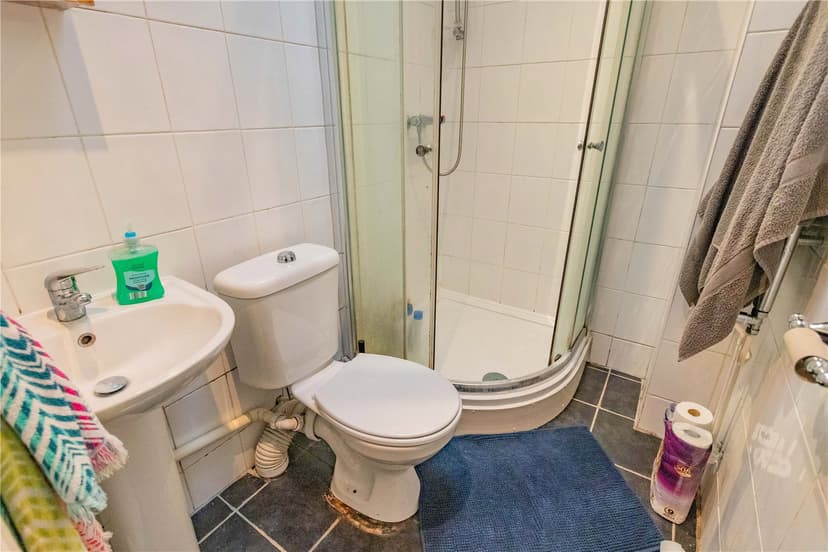 217, Heeley Road - Image 10
