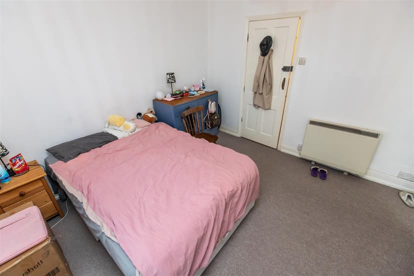 283, Dawlish Road - Image 13