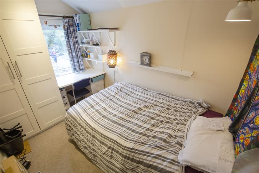 283, Dawlish Road - Image 5