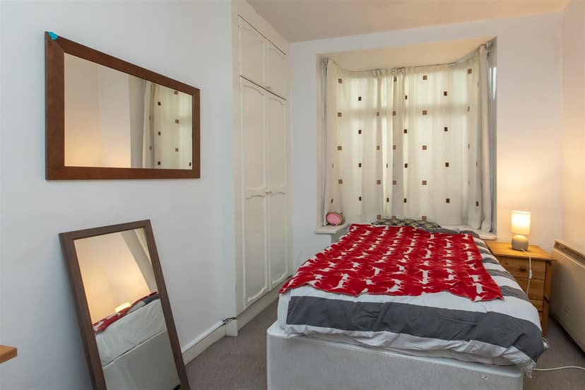 283, Dawlish Road - Image 3